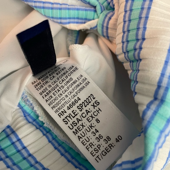 NWOT Splendid horizon line high neck swim top - Picture 6 of 12